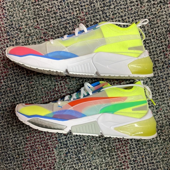 Puma - Picture 2 of 6